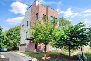 623 Irwin St Ne - Photo 1 of 1