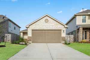 featured image of 23724 Wood Green Terrace Dr