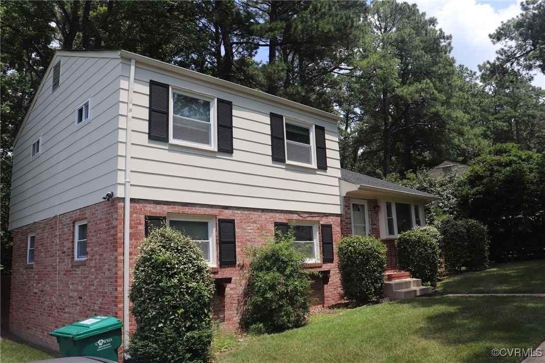 9500 Minna Dr - Photo 4 of 8