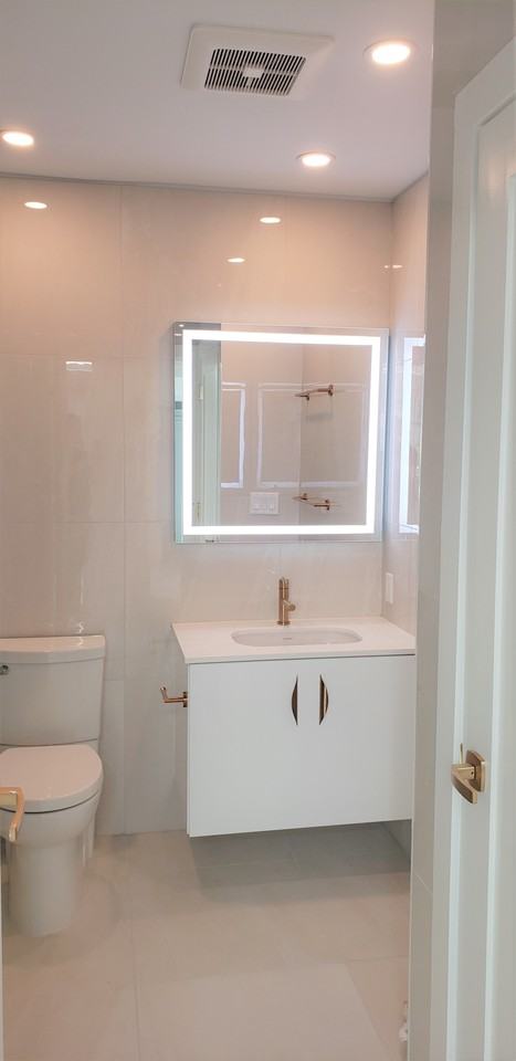 138 East 8th Avenue #503 - Photo 4 of 7