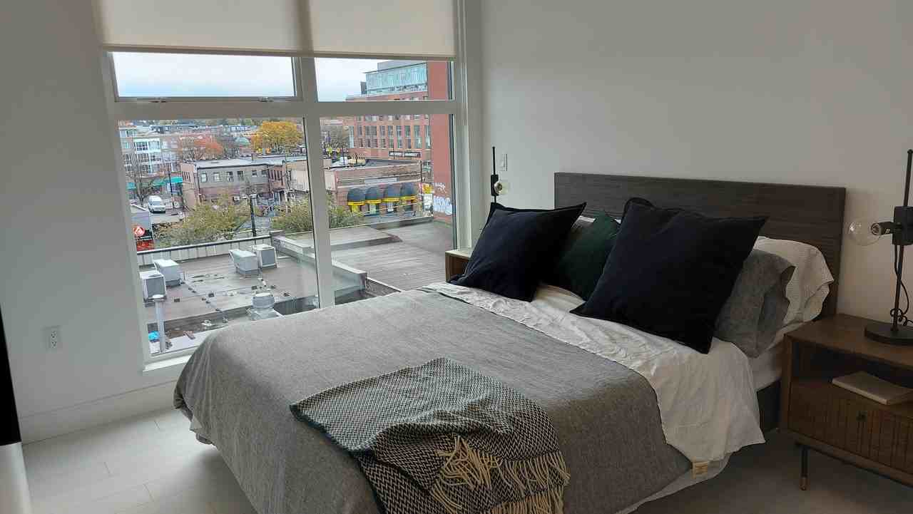 138 East 8th Avenue #503 - Photo 7 of 7