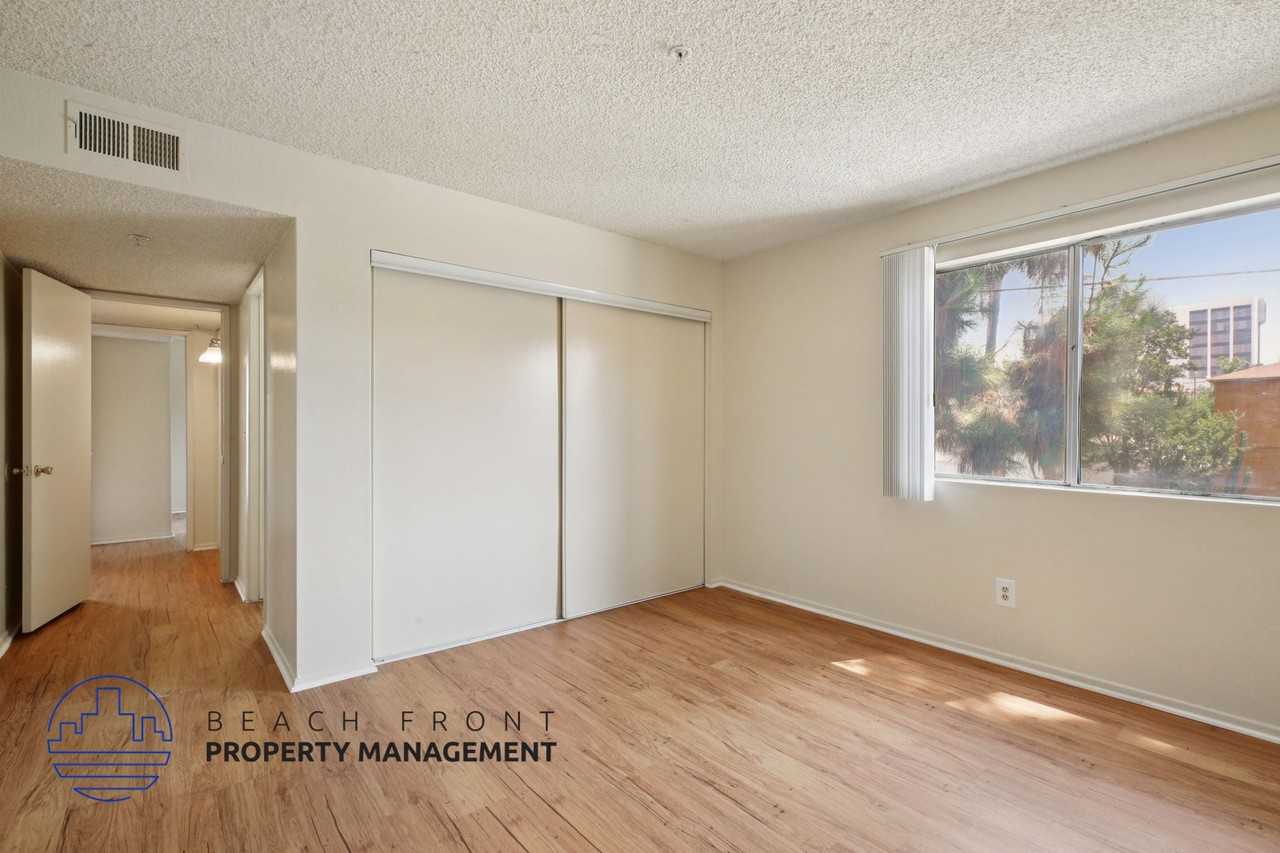 Ross Towers - Photo 7 of 50