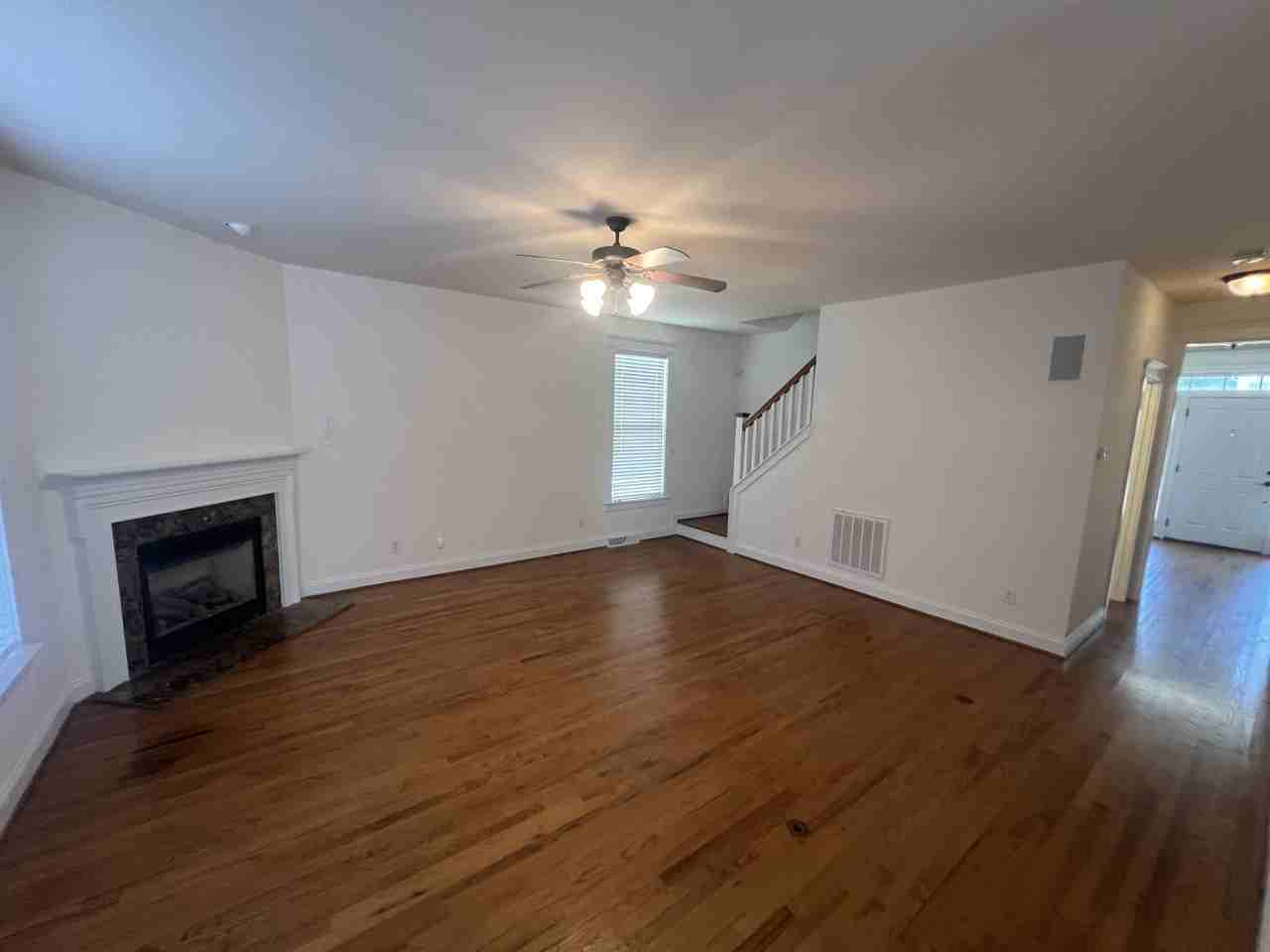 133 Church St - Photo 6 of 10