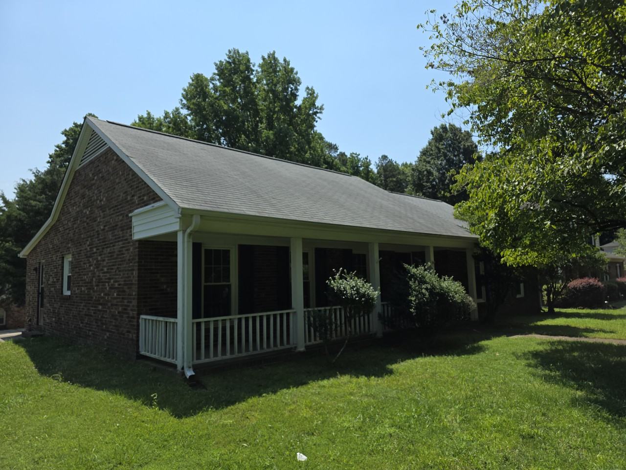 1301 Rock Point Rd - Photo 2 of 10