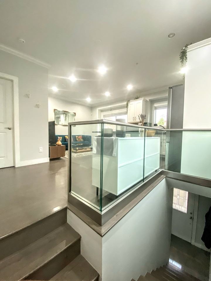 4531 Victoria Drive #Main - Photo 7 of 21