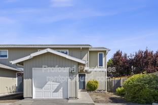 20815 Sw Alexander St - Photo 1 of 1