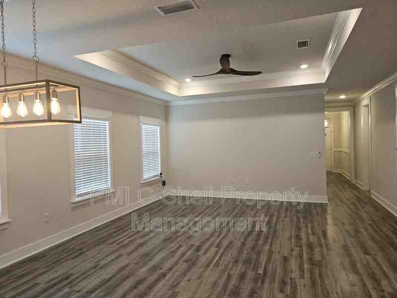 6047 Twenty One Oaks Dr - Photo 4 of 31