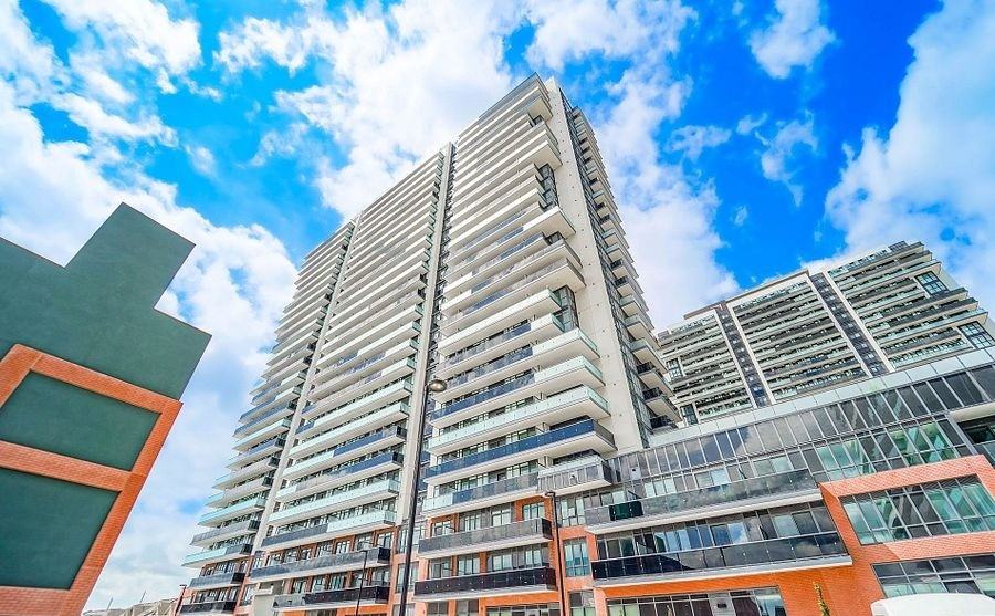 2545 Simcoe Street North