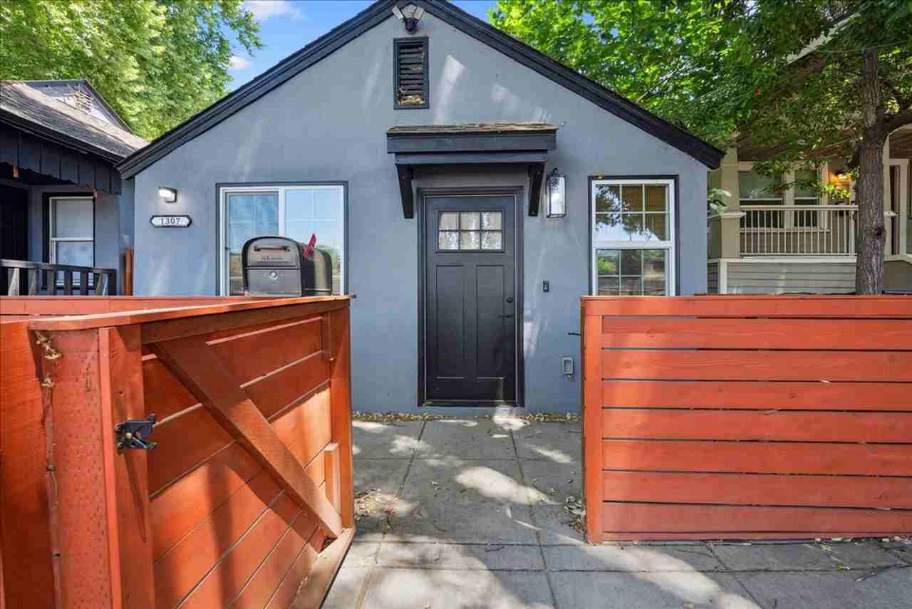 1307 W St - Photo 2 of 19