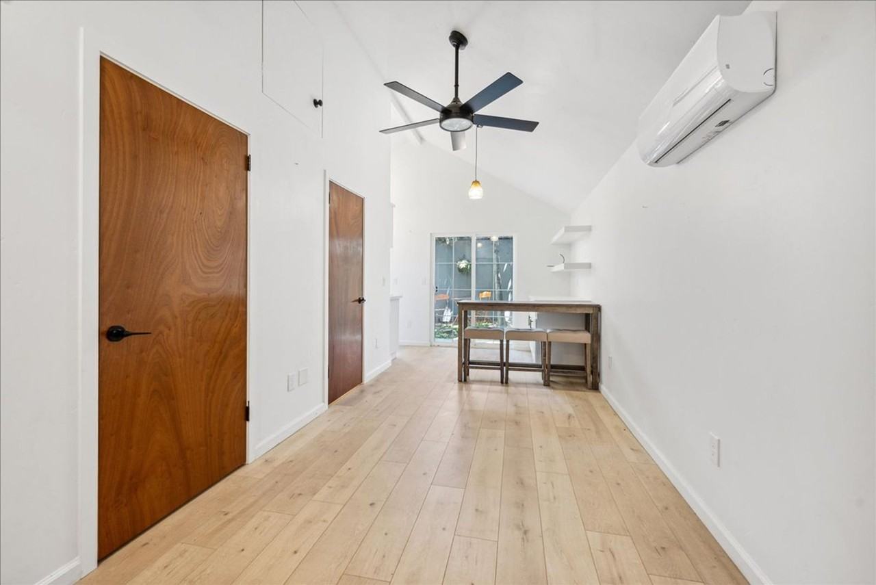 1307 W St - Photo 3 of 19