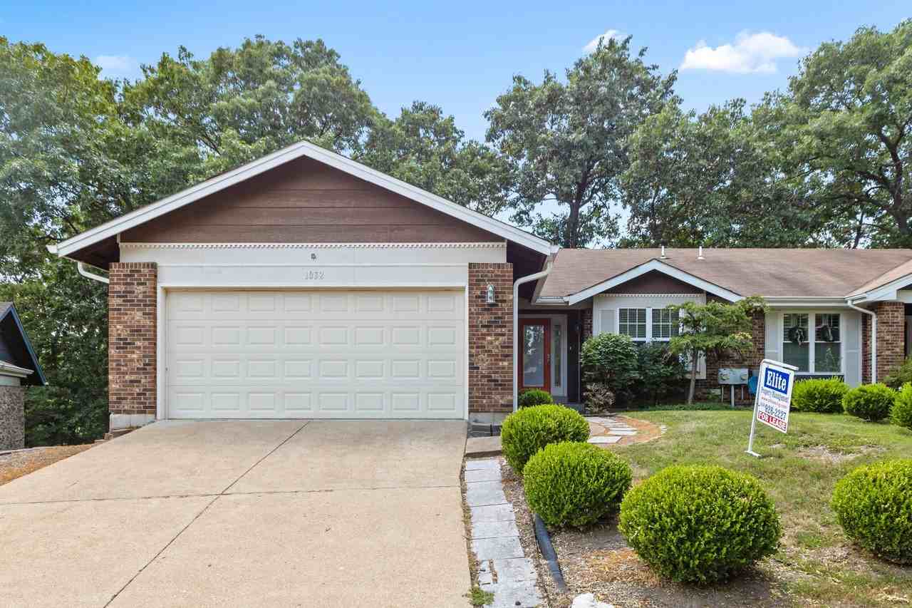 1032 Ridgeway Meadow Drive - Photo 2 of 25