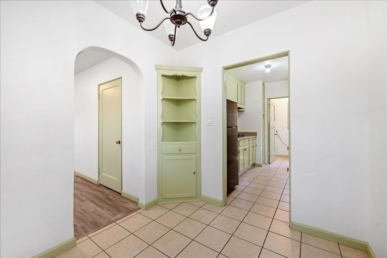 1305 W St - Photo 7 of 20