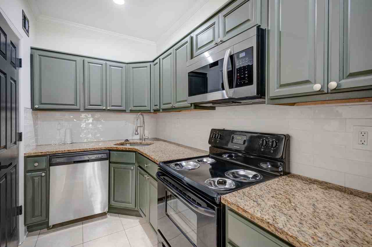 1914 Page St - Photo 3 of 45