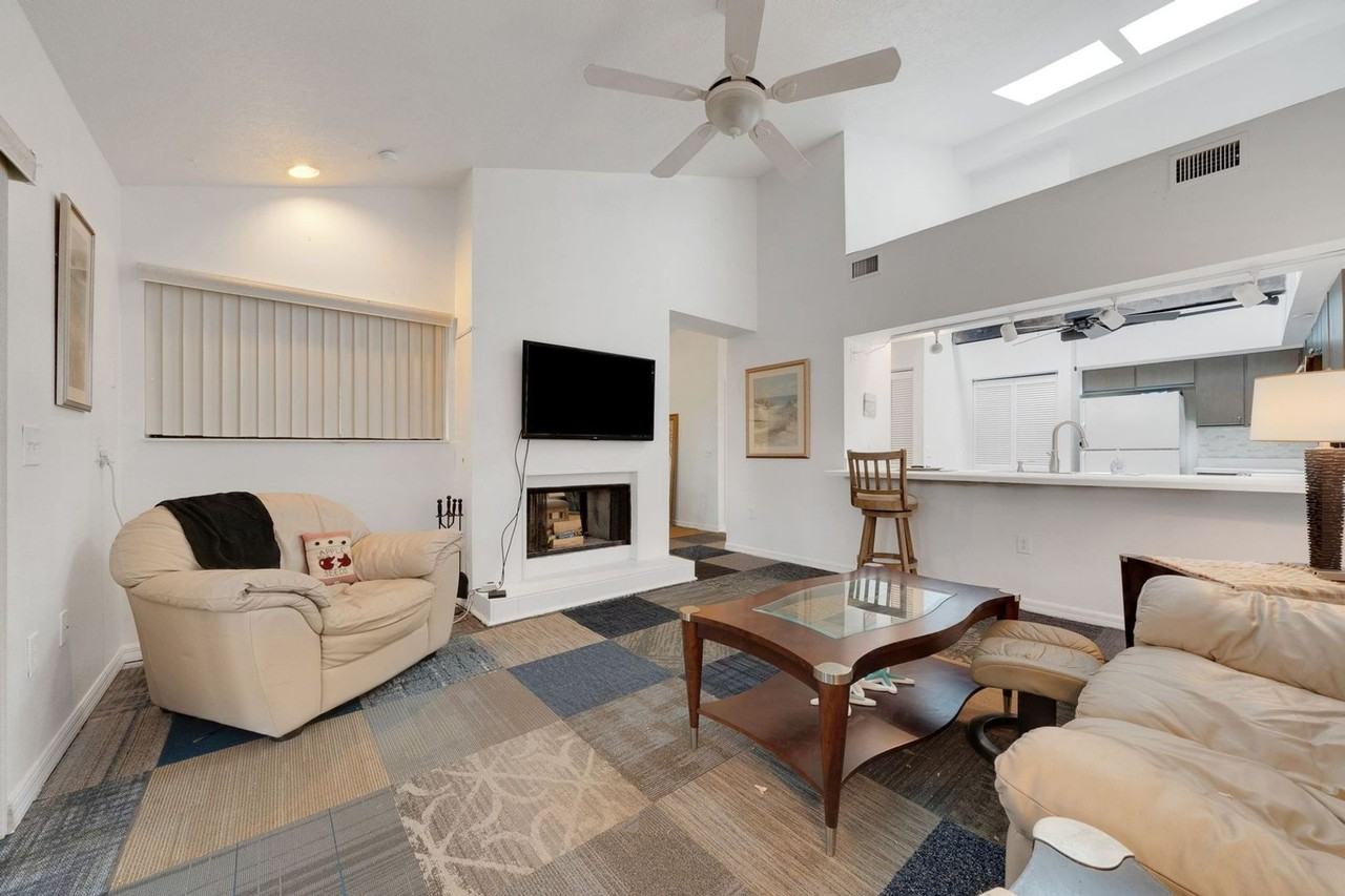 107 107 Ln Costa St - Photo 2 of 32