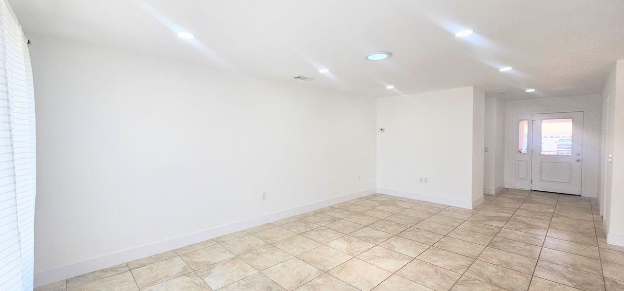 25687 Sandy Lodge Rd - Photo 7 of 42