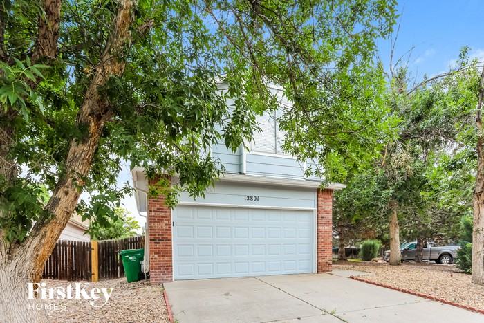 12801 E Wyoming Cir - Photo 2 of 15