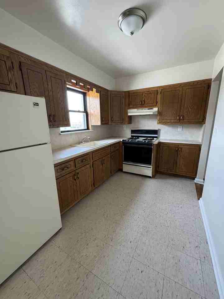 4107 56th St #NA - Photo 3 of 13