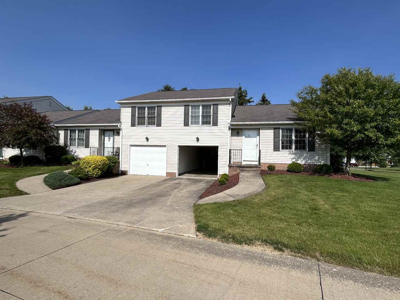 651 Sturbridge Dr #1 - Photo 4 of 50