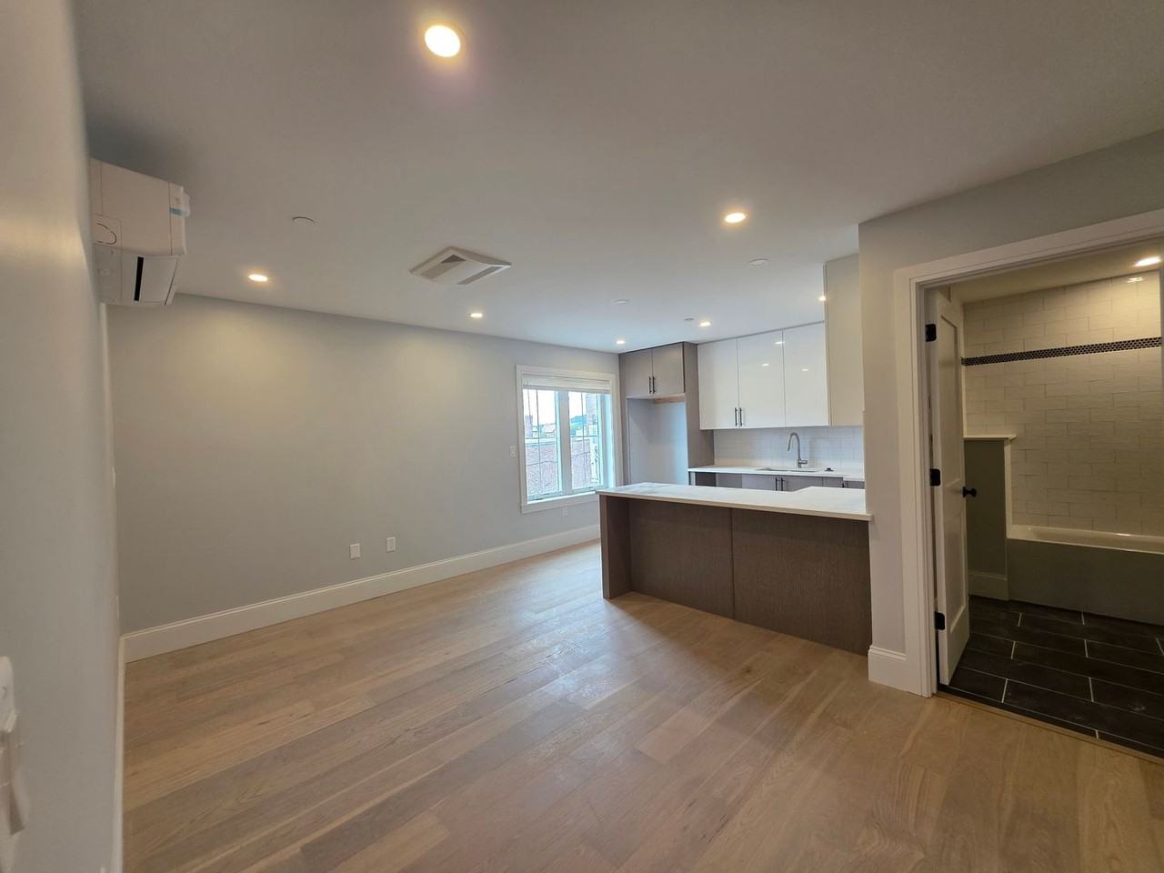 349 Market St - Photo 2 of 35
