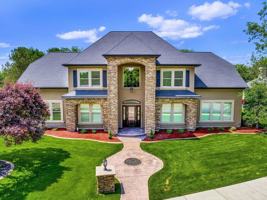 featured image of 1101 N Cobblestone Way