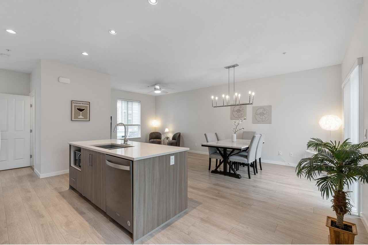 20723 Fraser Hwy #18 - Photo 2 of 19