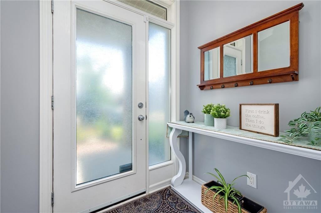 164 Flat Sedge Crescent - Photo 3 of 40