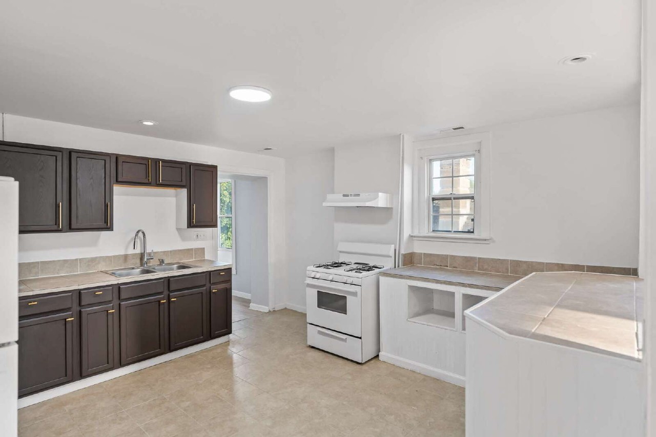 57 1/2 Saratoga Ave #3S - Photo 2 of 18