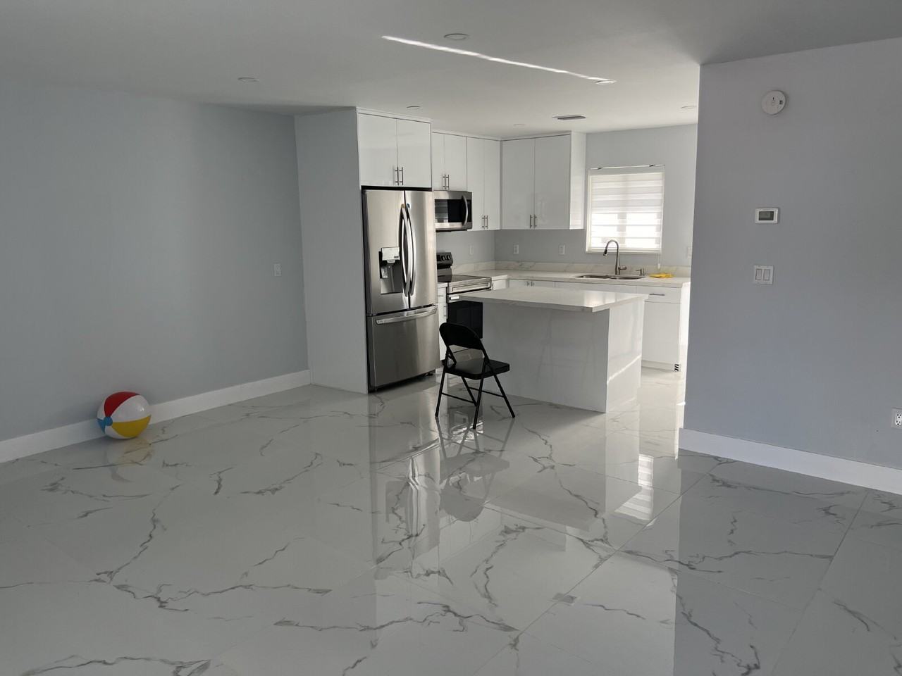 4806 Esplanade St #A - Photo 4 of 16