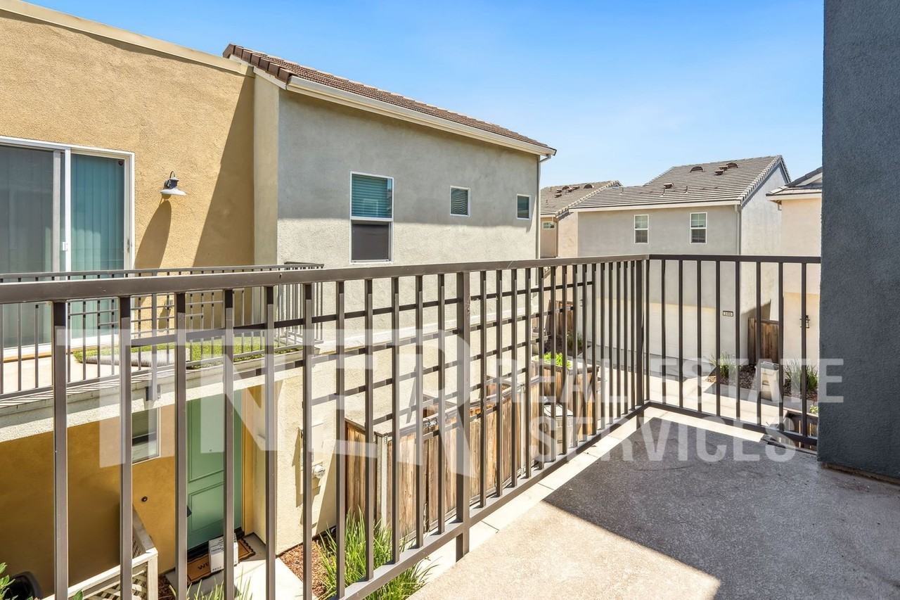2500 Prosper Rd - Photo 2 of 16