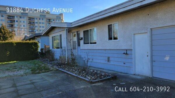 31884 Duchess Ave - Photo 2 of 22
