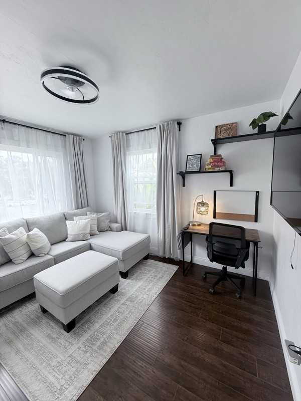 1169 20th Street #1169