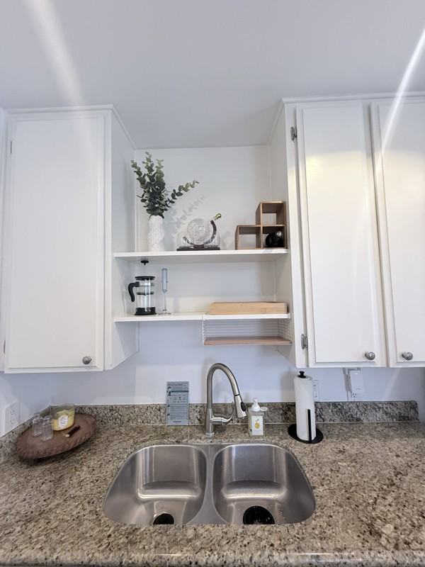 1169 20th Street #1169 - Photo 5 of 17