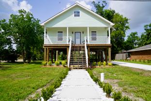 619 Woodside Dr - Photo 1 of 1