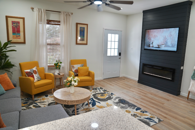 619 Woodside Dr - Photo 5 of 19