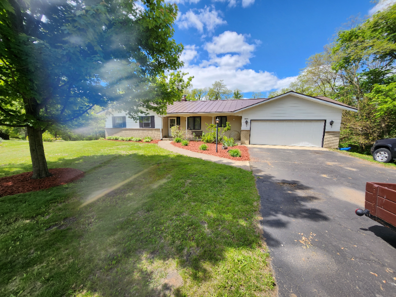 N6645 Fawn Cir #1 - Photo 2 of 22