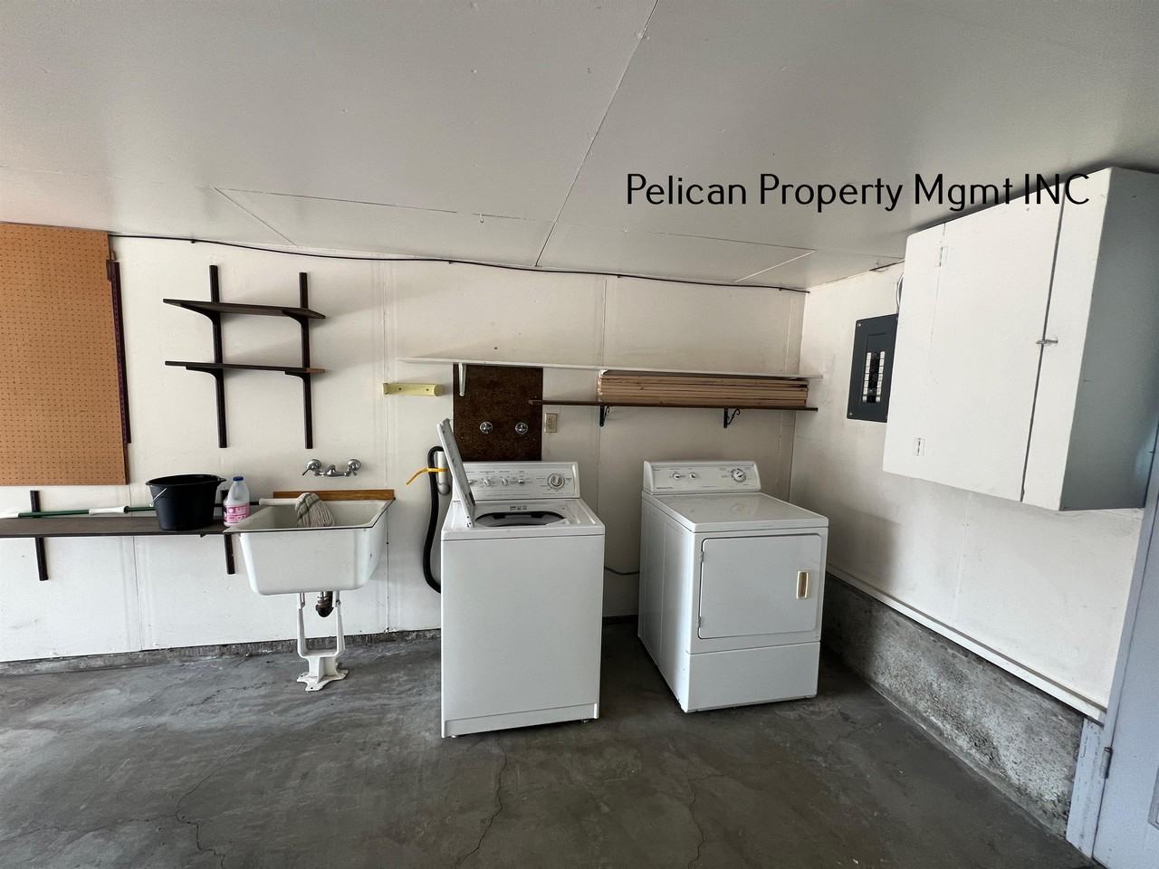 230B Newcastle Avenue - Photo 3 of 15