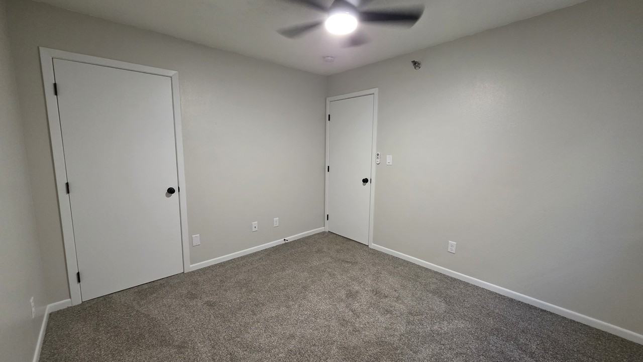 428 Stonehaven Drive - Photo 2 of 50