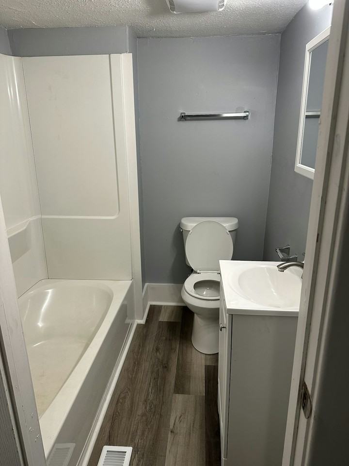 99 Westwood Ave #1 - Photo 2 of 32