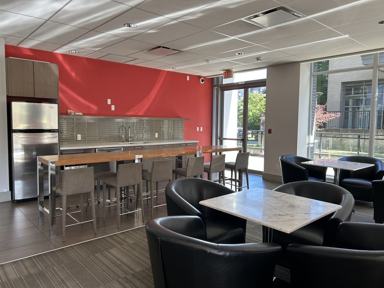 13325 102 A Avenue #911 - Photo 3 of 12