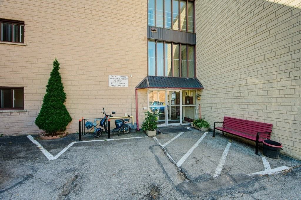 14 Albert St - Photo 3 of 20