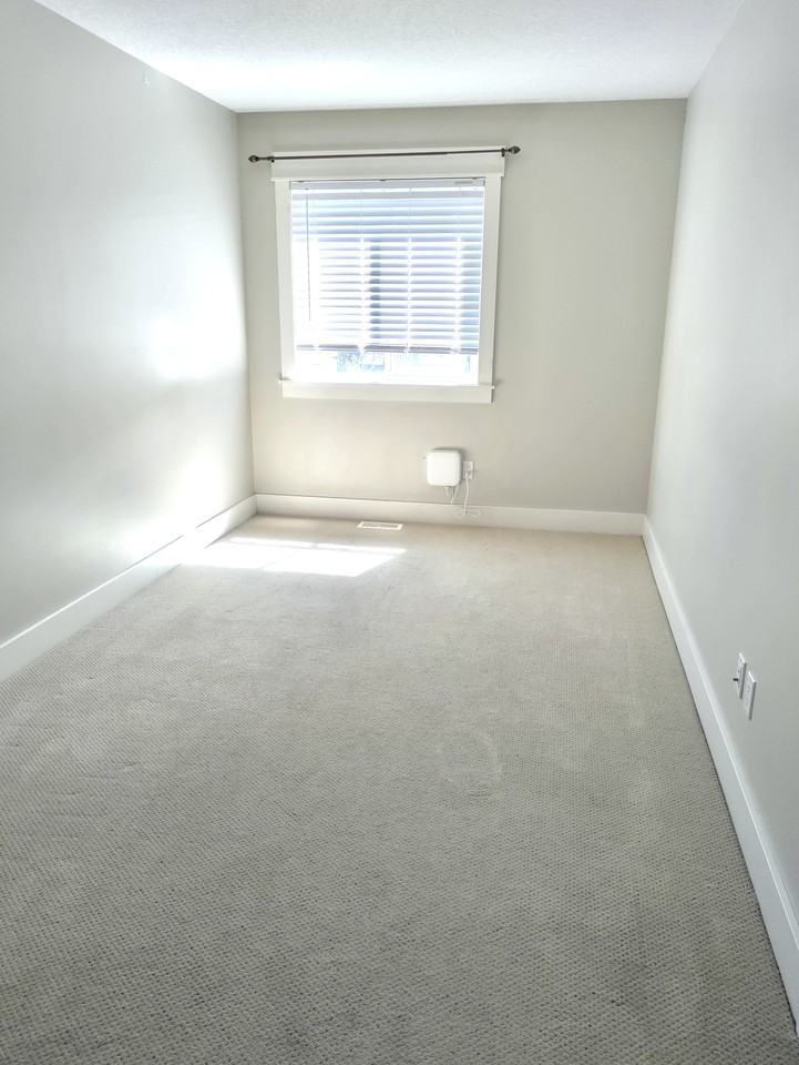 9113 A-9113 101 Avenue - Photo 7 of 13