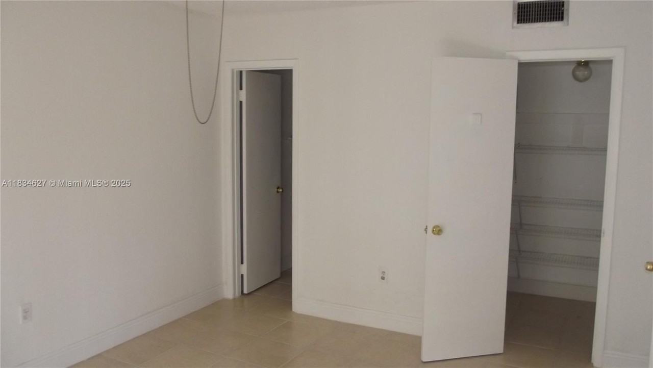 3582 Ne 171st St #305 - Photo 3 of 19