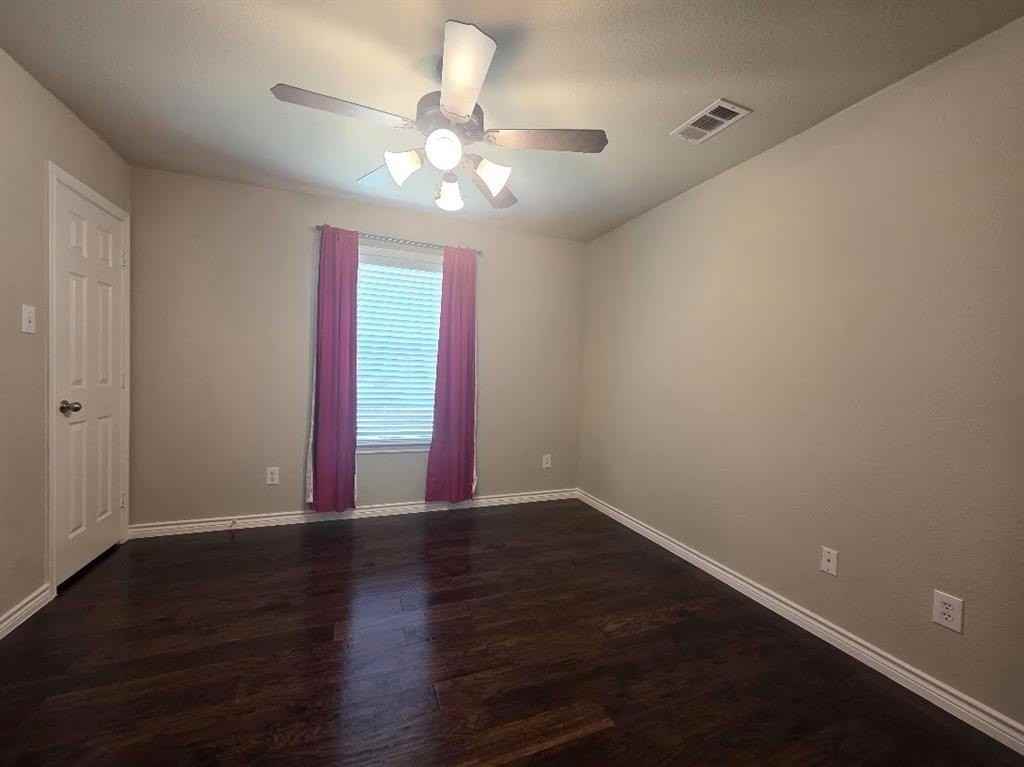 1327 Hill View Trl - Photo 7 of 24