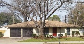 2107 Pin Oak Ln - Photo 1 of 1
