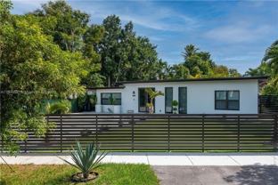 1320 N Biscayne Point Rd #SFH - Photo 1 of 1