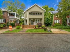 932 Gates Ave - Photo 1 of 1