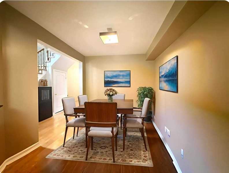 534 Devonwood Circle - Photo 3 of 13