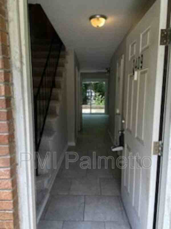 3409 Brookwood Ct - Photo 3 of 38