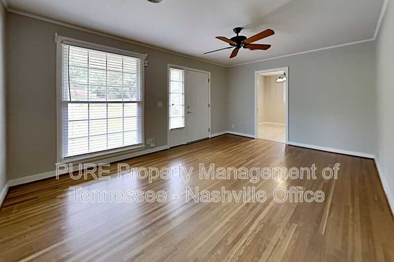 573 Whispering Hills Dr - Photo 3 of 43