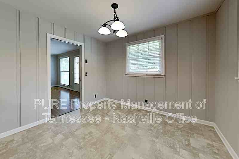 573 Whispering Hills Dr - Photo 6 of 43